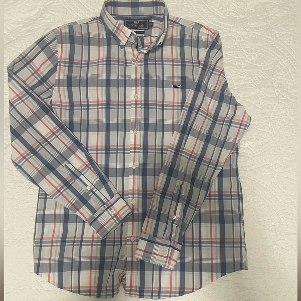 Vineyard Vines Mens large button down/brand new/slim fit whale shirt